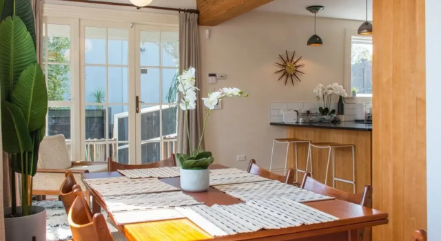 Апартаменты с 3 комнатами Cosy 3 Bedroom Villa in Freemans Bay