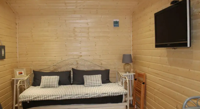 Fianna Log Cabin, Забронировать Отель Балликасл Графство Антрим