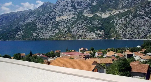 Семейный номер Standard Villa Risan Apartments