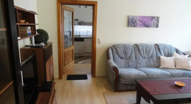 Ferienwohnung Uenglingen, Prenota Hotel Hotel a Garz con parcheggio, Parcheggio
