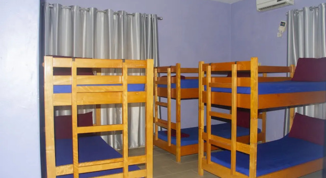 Кровать в общем номере (женский номер) Pink Hostel