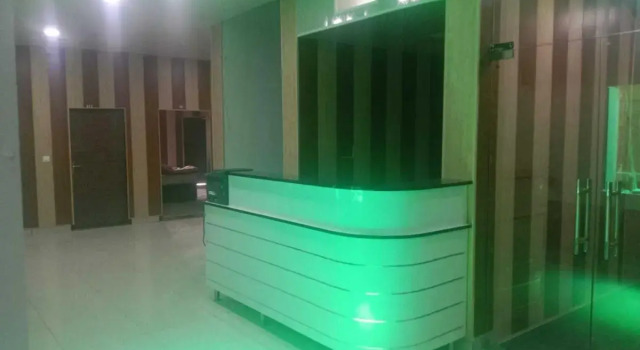 SPOT ON 93679 I One Hotel, Varaa Hotelli Charkhi Dadri Haryana
