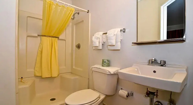 Номер Standard Royal Extended Stay Hotel