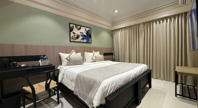 Номер Premium Hotel Mumbai House Valnai Malad
