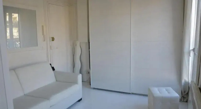 33 rue Rivoli, Забронировать Отель Париж Иль-де-Франс, рядом с Станция метро Rambuteau