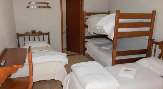Четырёхместный номер Standard Hotel Jeremias