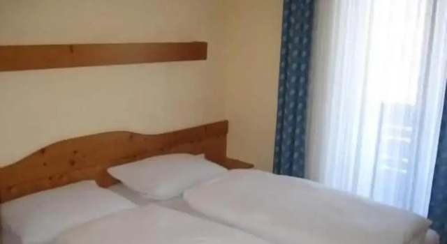 Apartmenthaus Florian, Varaa Huoneisto Hotellit Baijeri pysäköinnillä, Pysäköinti