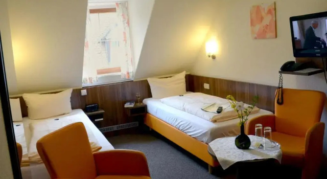 Двухместный номер Standard Gasthof Hotel Weinbau "Zum Goldenen Ochsen"