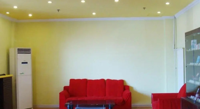 Home Inn Neo Qingdao North Railway Station Chongqing Middle Road