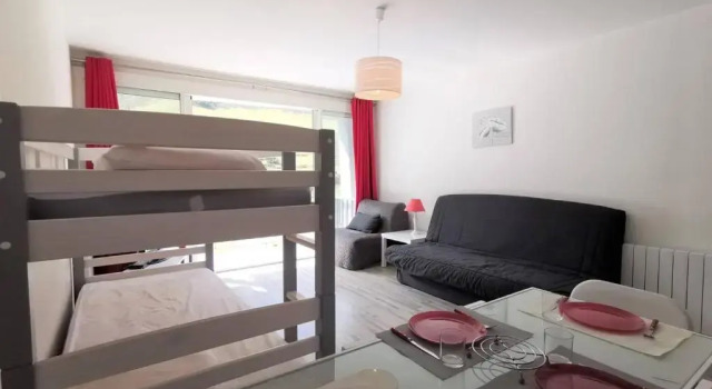 Appartement La Mongie, 1 pièce, 4 personnes - FR-1-404-210, Забронировать Апартаменты/квартира Отели Tourmalet Ski Resort с парковкой, Парковка