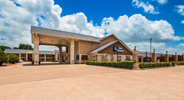 Standardowy dwuosobowy pokój Best Western Inn Navasota