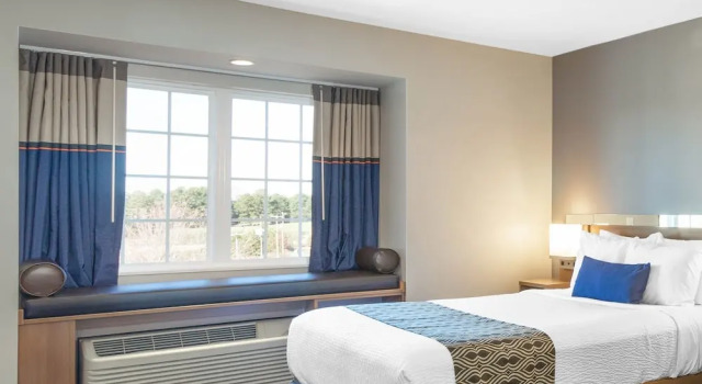 Двухместная студия Microtel Inn Suites by Wyndham South Hill