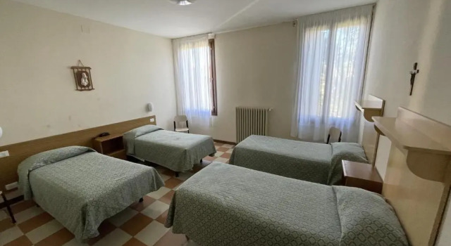 Четырёхместный номер Standard с видом на сад Casa Caburlotto