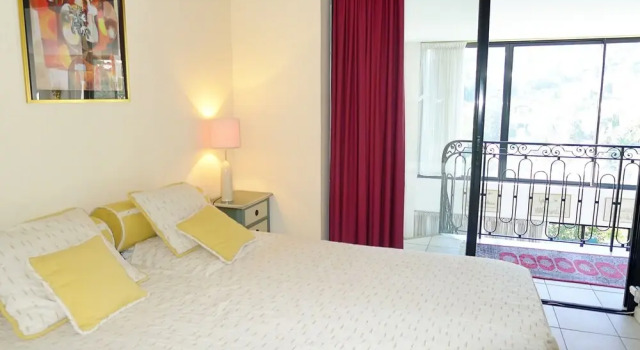 Mougins Bellevue AP4084, Забронировать Отель Отели в центре Мужен, в центре