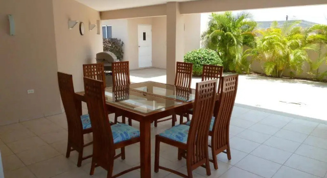 Вилла Aruba Palm Beach Villa