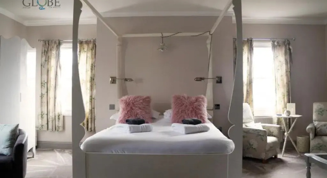 The Globe Angle, Prenota Bed & breakfast Angle Galles del Sud