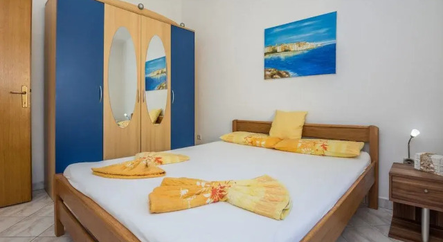 Apartments Dragan