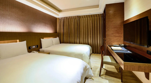 Четырёхместный номер Standard Talmud Hotel Tainan