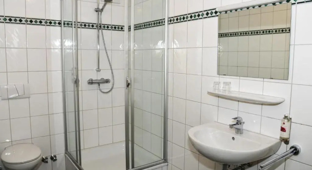 Номер Standard Hotel-Restaurant Rotes Einhorn Düren *** Superior