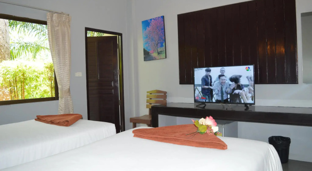 Номер Standard B Square Hotel