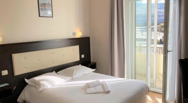 Номер Standard Hôtel Le Florin