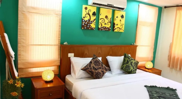 Бунгало Standard с балконом и с видом на сад Phalarn Inn Resort