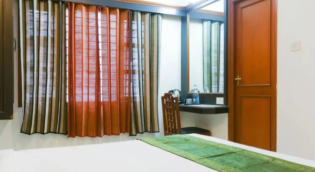 Hotel Adarsha Inn, Rezervovat Hotel Hotely v Bangalore s parkováním, Parkování