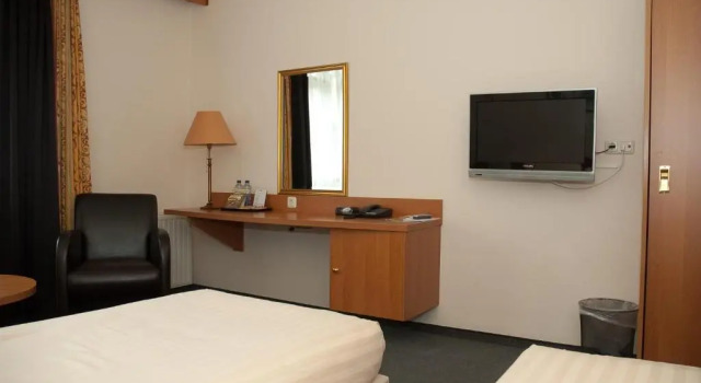 Двухместный номер Standard с видом на сад Fletcher Hotel Steenwijk