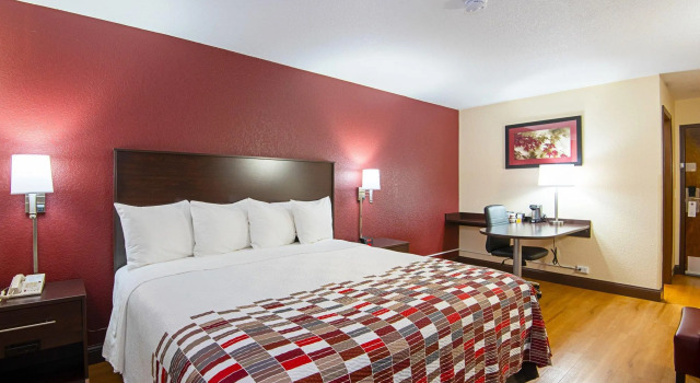 Номер Superior Red Roof Inn Cameron