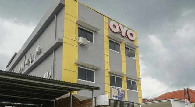 OYO 445 Lavender Homestay Syariah, Rezerwuj Hotel Palembang Sumatra
