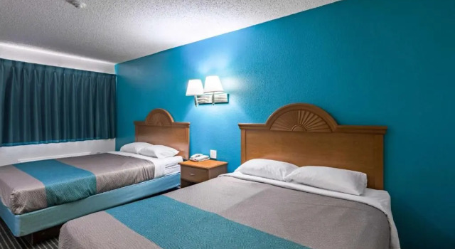 Четырёхместный номер Deluxe Motel 6-Azle, TX