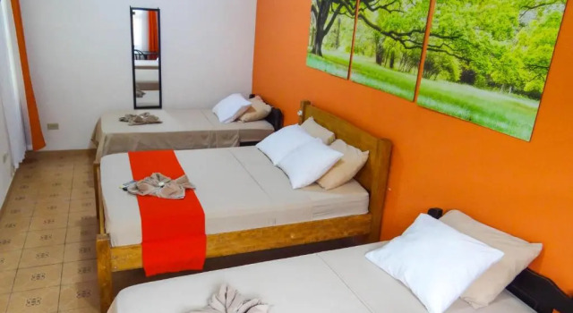 Четырёхместный номер Standard HOTEL DEL RiO