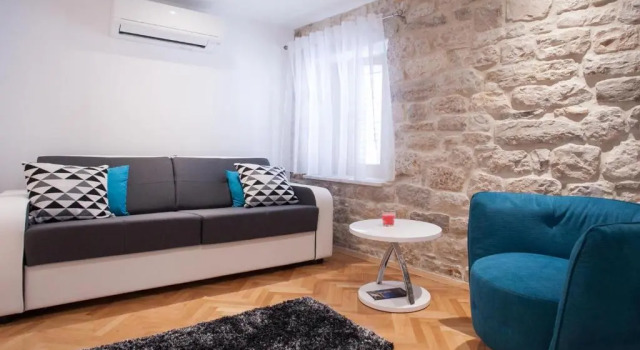 Apartment heart of Trogir, Rezerwuj Apartament Hotele w Split-Dalmatia County z parkingiem, Parking