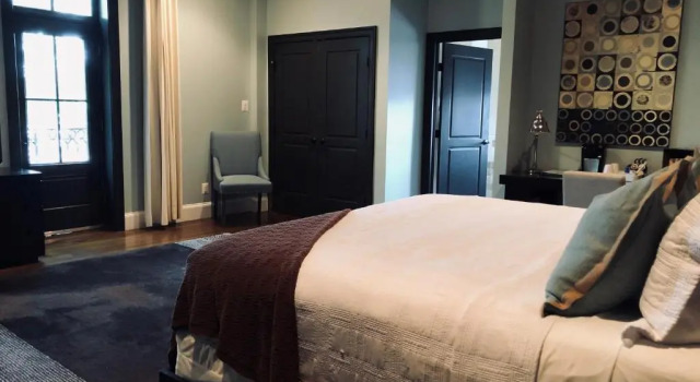 Suites at 249, Boek Hotel Hotels in Virginia met parkeren, Parkeren
