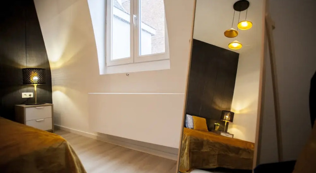 Luxury Suites Grotemarkt by Rikas Hotels, Забронировать Апартаменты/квартира Апартаменты Антверпена, рядом с House of Literature, Апартаменты/квартира