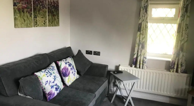 Brampton Luxury Annexe Apartment