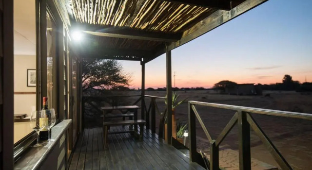 StableWood Lodge, Buchen Sie Hotel Kimberley Nordkap