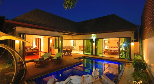 Вилла Naiharn Beach Villa