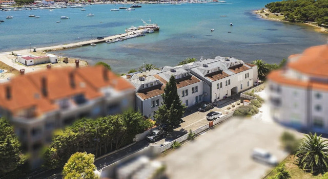 Cozy Studio Apartment Near the Sea