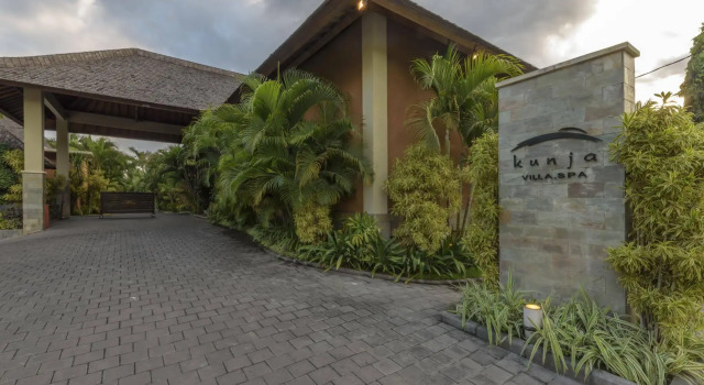 The Kunja Villa-Hotel, Buchen Sie Villa 4-Sterne-Hotels in Badung, 4*