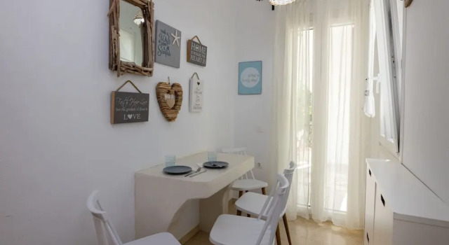 Cycladic Vibes Tinos, Забронировать Отель Тинос Тинос, рядом с Церковь Кехровуни