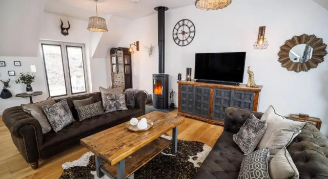 Taymore Lodge, Забронировать Отель Кенмор Пертшир, рядом с Поле для гольфа Mains of Taymouth