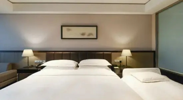 Семейный номер Standard с видом на город Four Points by Sheraton Qingdao, West Coast