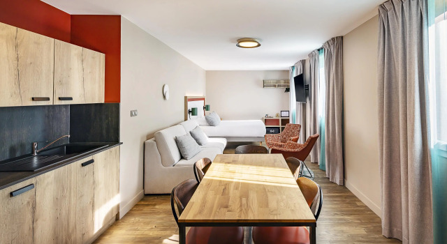 Двухместные апартаменты Best Western Coeur de Maurienne Hotel Restaurant & Spa