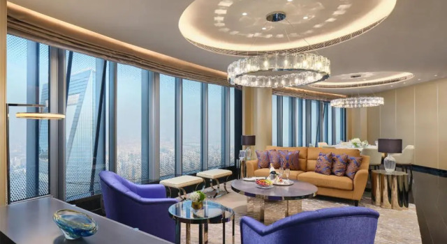 Люкс Jin Jiang J Hotel, Shanghai Tower