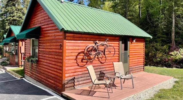 Бунгало Superior Whitetail Creek Camping Resort