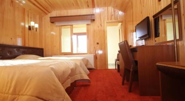 Трёхместный номер Standard с балконом Grand Sis Hotel