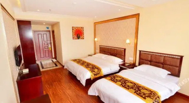 Haotai'er Hotel, Prenota Hotel Hotel a Hubei con parcheggio, Parcheggio