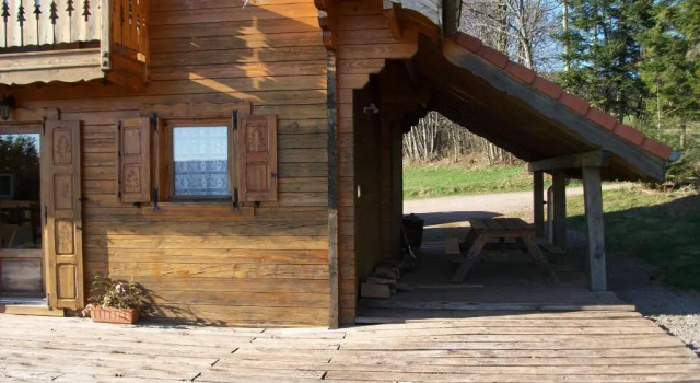 CHALET du DROPT, Book Chalet Villaer i Vosges, Villa