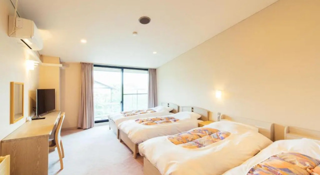 Четырёхместный номер Standard с видом на сад IKOI Villa